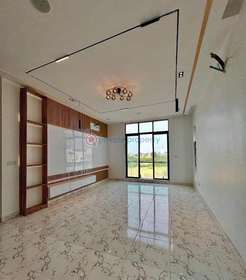 5 bedroom Detached Duplex For Sale Secure Estate At Chevron Lekki Lekki Lagos - 9