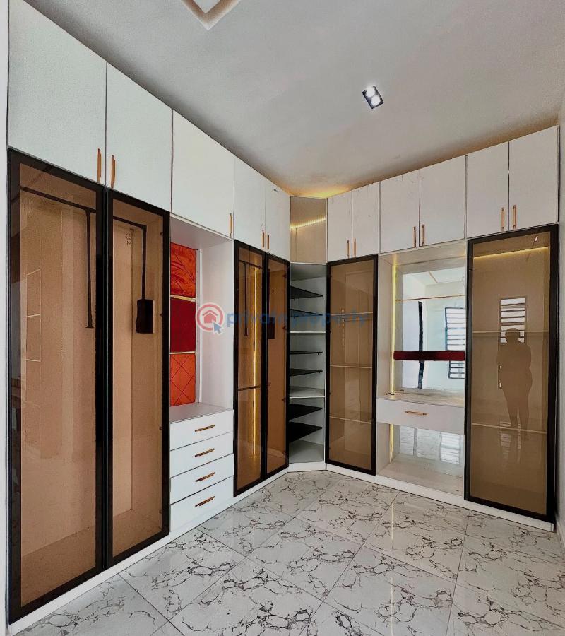 5 bedroom Detached Duplex For Sale Secure Estate At Chevron Lekki Lekki Lagos - 10