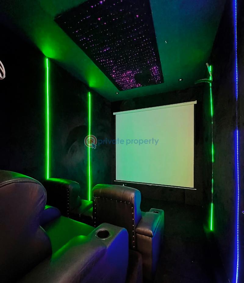 5 bedroom Detached Duplex For Sale Chevron Drive Lekki Lagos - 14