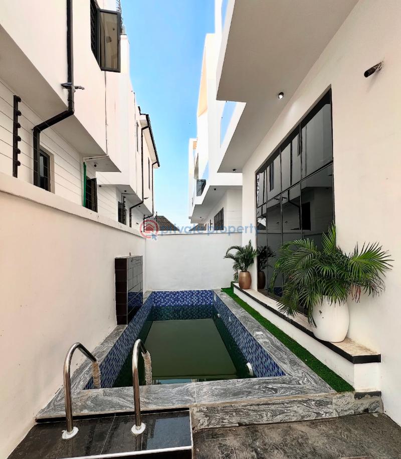 5 bedroom Detached Duplex For Sale Secure Estate At Chevron Lekki Chevron Drive Lekki Lagos - 2