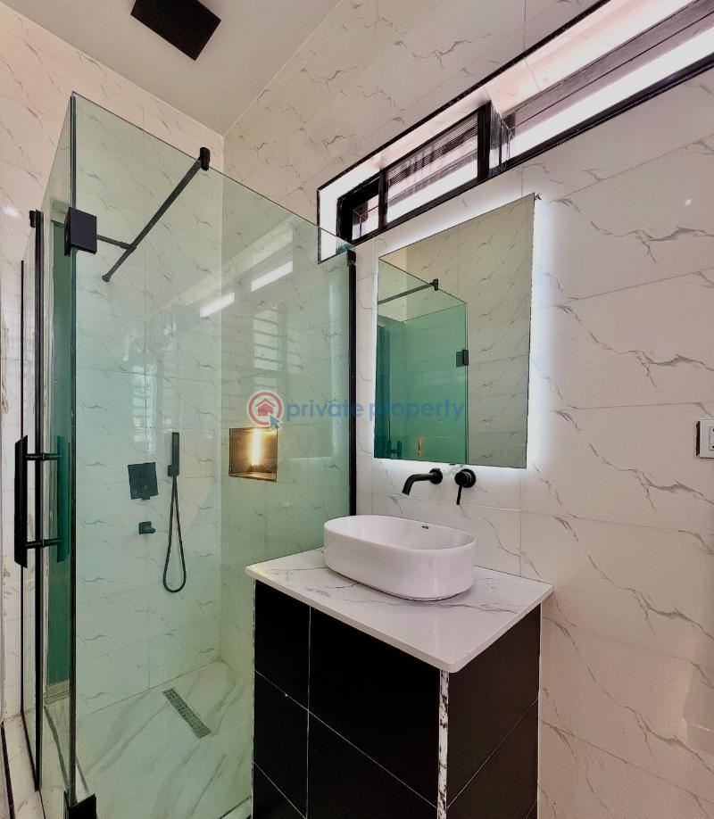 5 bedroom Detached Duplex For Sale Secure Estate At Chevron Lekki Lekki Lagos - 12