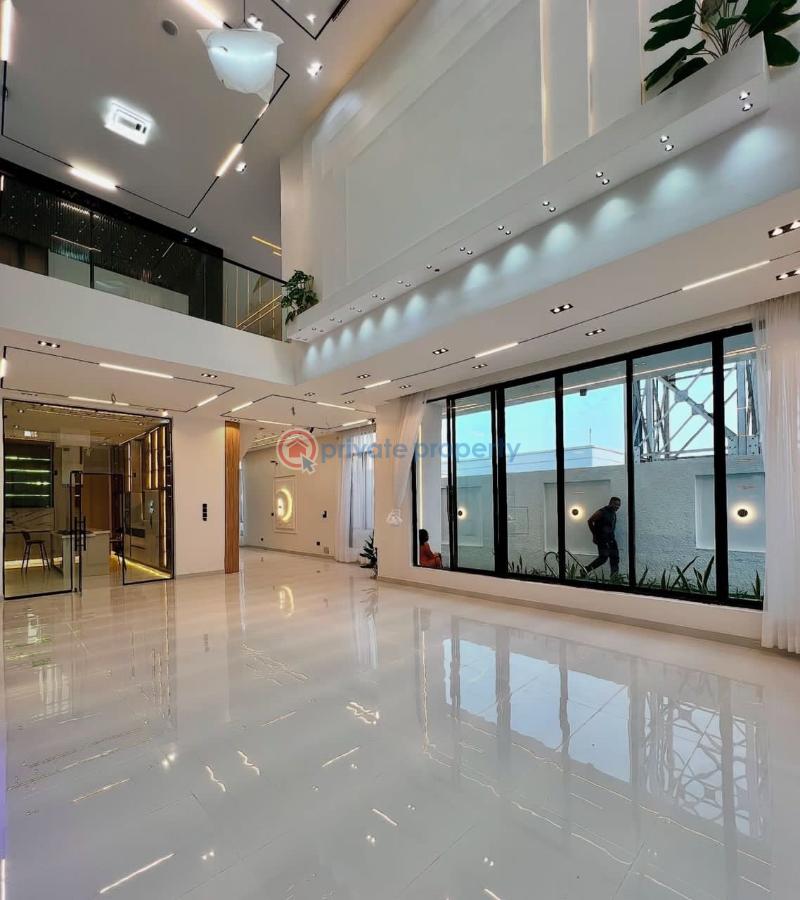 5 bedroom Detached Duplex For Sale Chevron Drive Lekki Lagos - 2