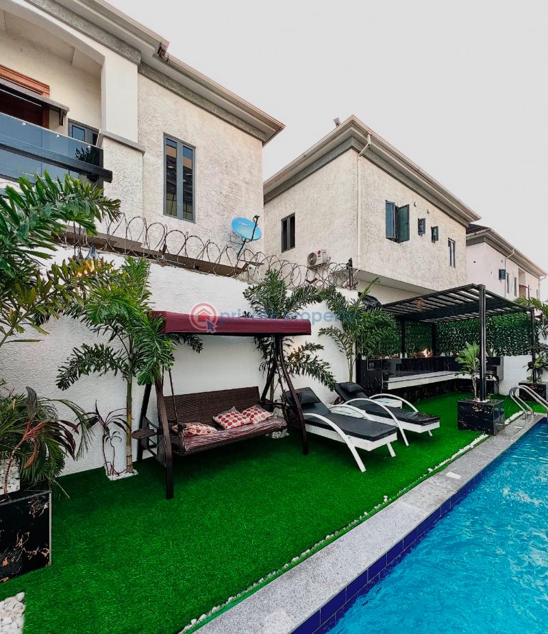 5 bedroom Detached Duplex For Sale Chevron Drive Lekki Lagos - 1