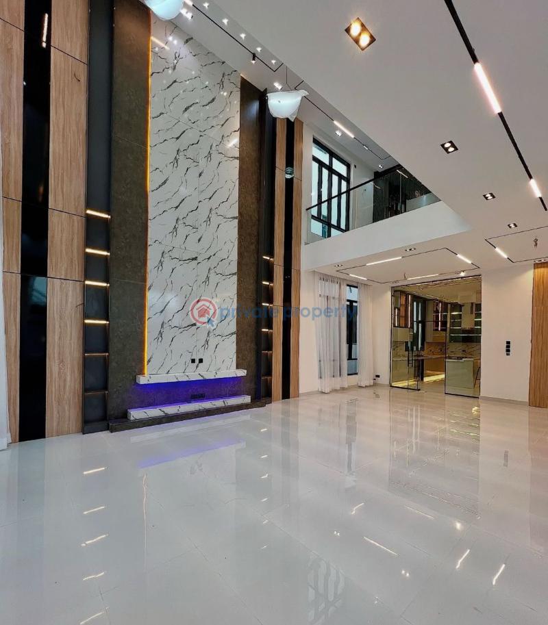 5 bedroom Detached Duplex For Sale Chevron Drive Lekki Lagos - 1