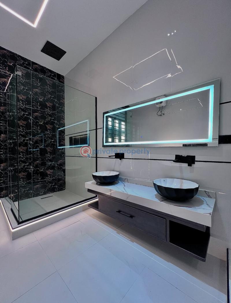 5 bedroom Detached Duplex For Sale Secure Estate At 2nd Tollgate Lekki Along Lekki Expressway Lagos - 17