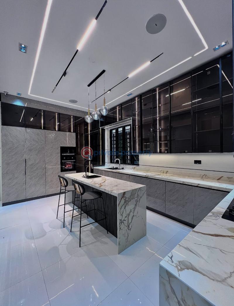 5 bedroom Detached Duplex For Sale Secure Estate At 2nd Tollgate Lekki Along Lekki Expressway Lagos - 10