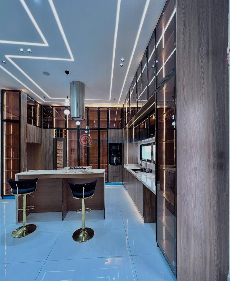 5 bedroom Detached Duplex For Sale Ikota Lekki Lagos - 9