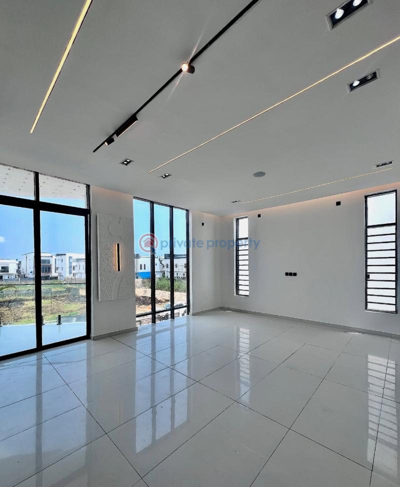 5 bedroom Detached Duplex For Sale Secure Estate At Ajah Lekki Ajah Lagos - 11