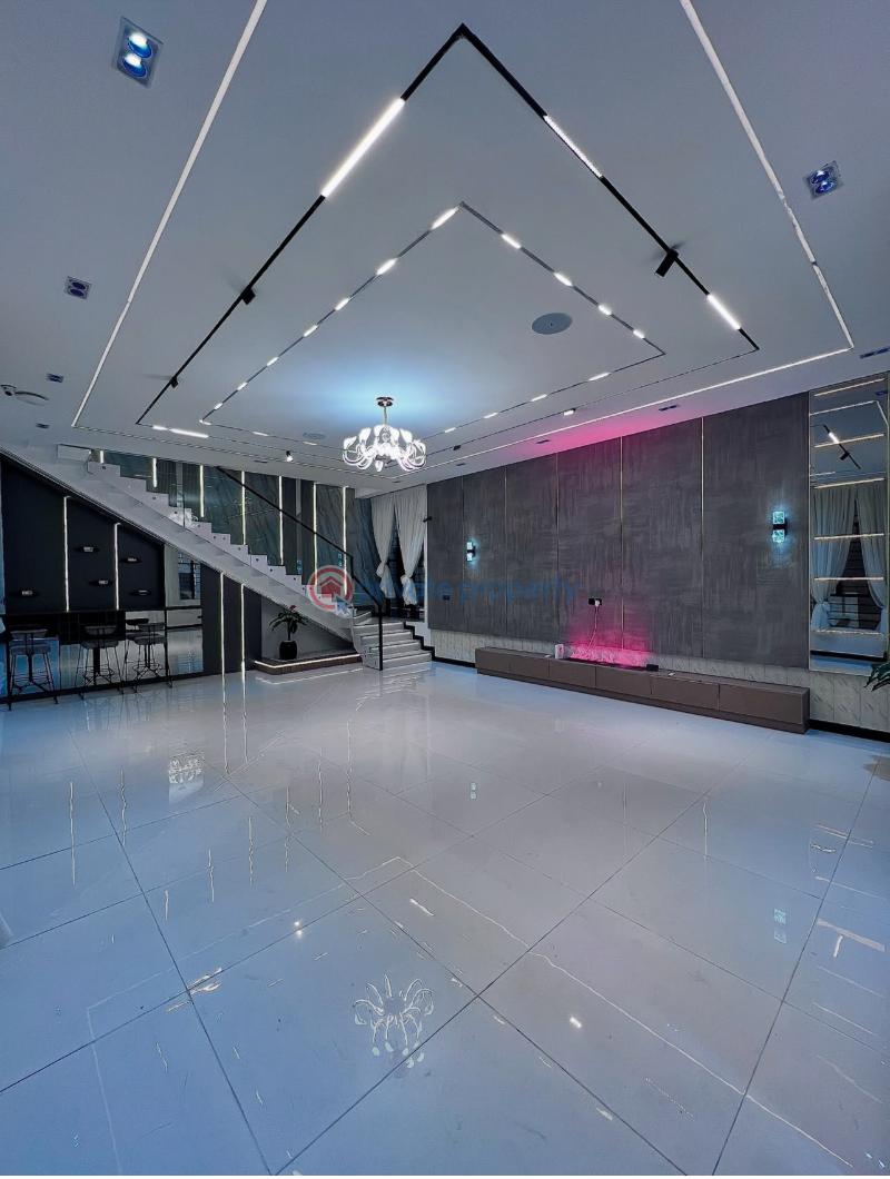 5 bedroom Detached Duplex For Sale Secure Estate At 2nd Tollgate Lekki Along Lekki Expressway Lagos - 5