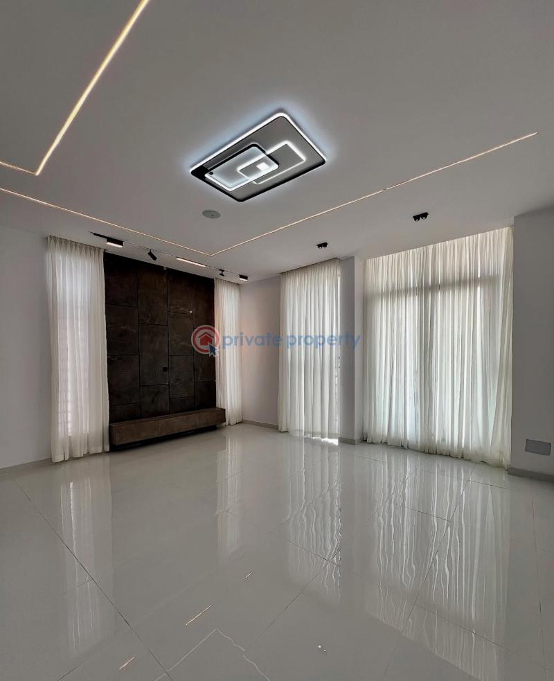 5 bedroom Detached Duplex For Sale Secure Estate At Ikota Lekki Ikota Lekki Lagos - 11