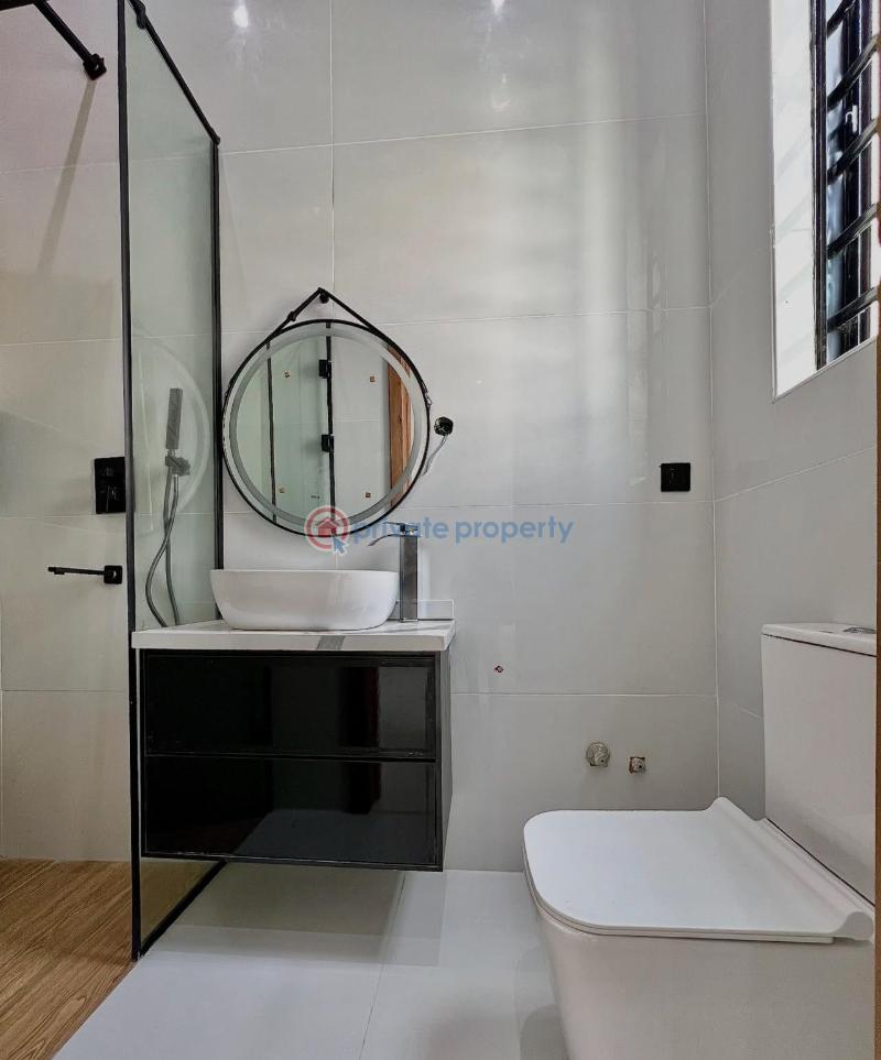 5 bedroom Duplex For Sale Lekki County Ikota Lekki Lagos - 4