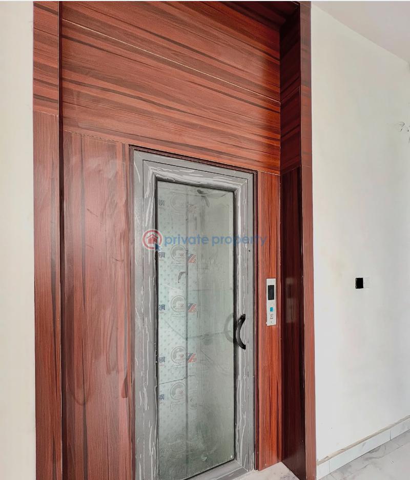 5 bedroom Detached Duplex For Sale Secure Estate At Osapa Lekki Osapa Lekki Lagos - 3
