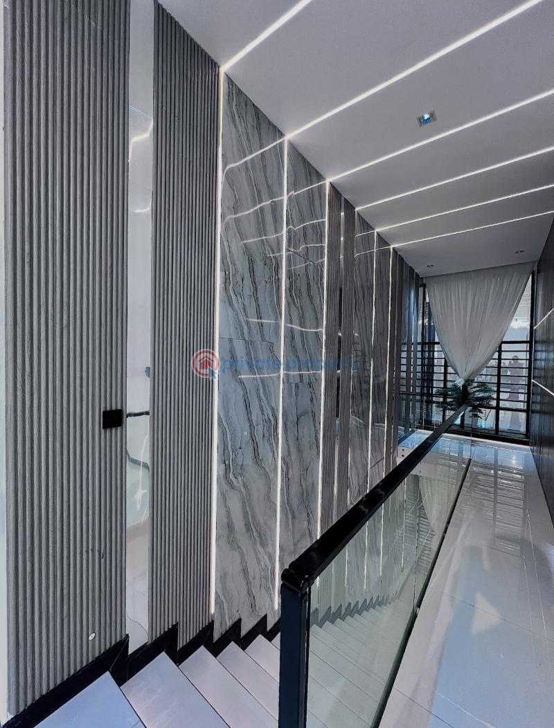 5 bedroom Detached Duplex For Sale Secure Estate At 2nd Tollgate Lekki Along Lekki Expressway Lagos - 11