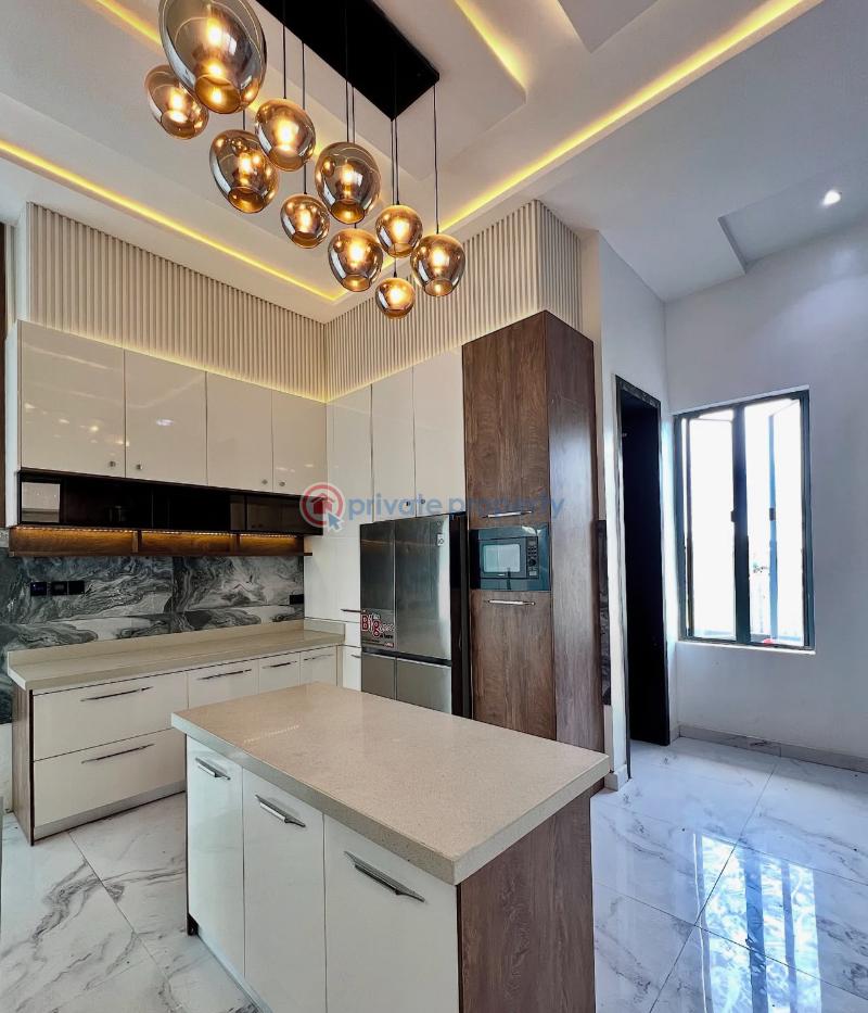 5 bedroom Detached Duplex For Sale Secure Estate At Osapa Lekki Osapa Lekki Lagos - 7