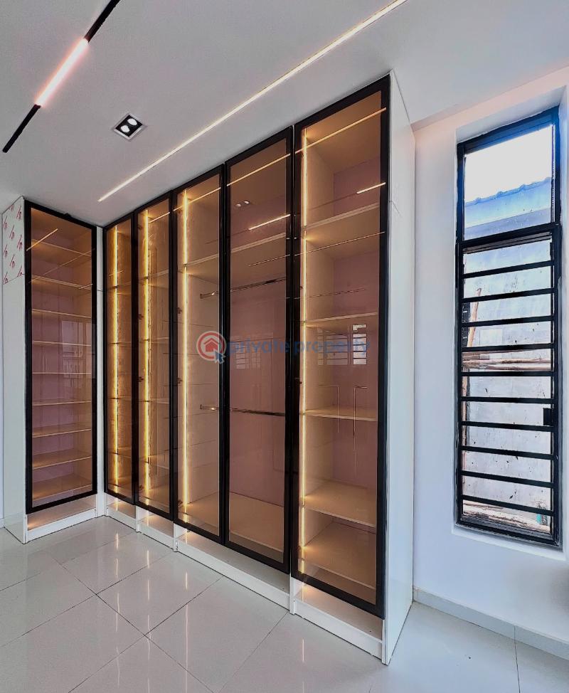 5 bedroom Detached Duplex For Sale Secure Estate At Ajah Lekki Ajah Lagos - 13