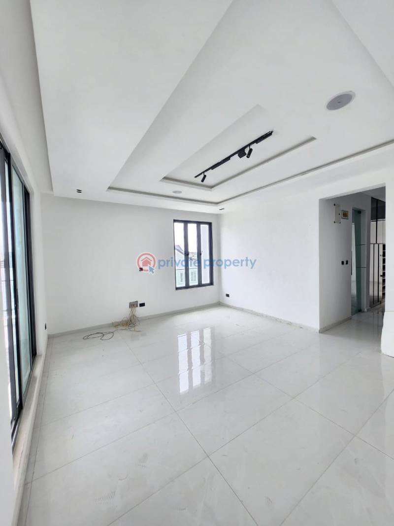 5 bedroom Semi detached Duplex For Sale Cowrie Creek Estate Ikate Elegushi Lekki Lagos - 11