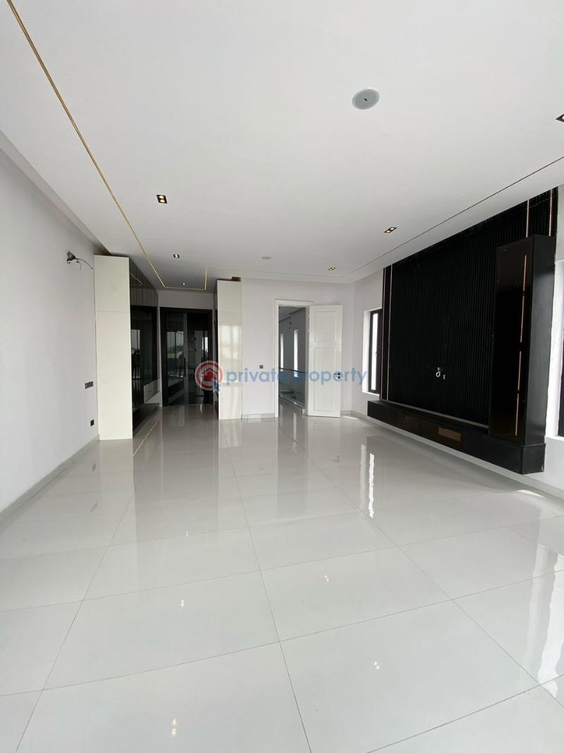 5 bedroom Detached Duplex For Sale Idado Lekki Lagos - 20