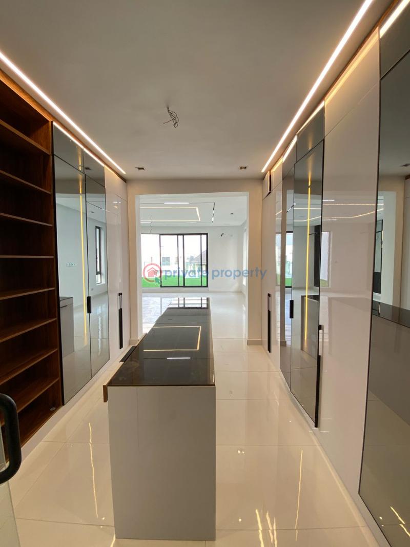 5 bedroom Terrace For Sale Osapa,lekki Lagos Osapa Lekki Lagos - 20