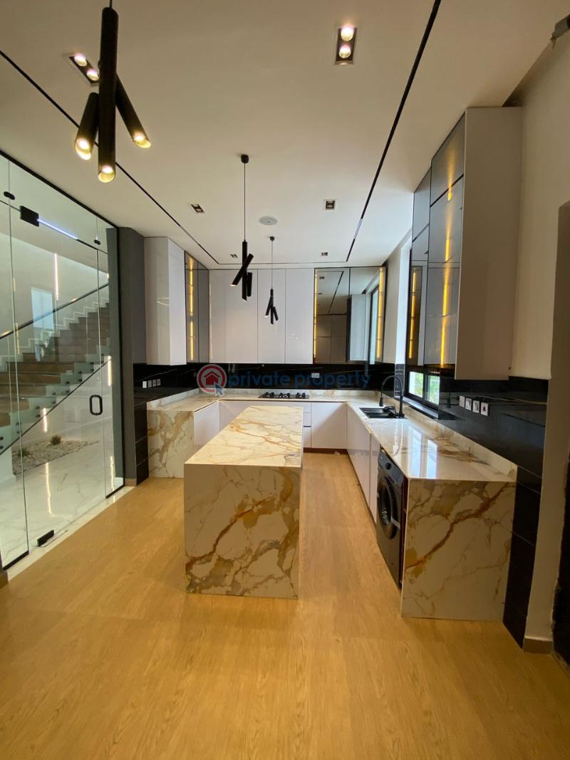 5 bedroom Terrace For Sale Osapa,lekki Lagos Osapa Lekki Lagos - 7