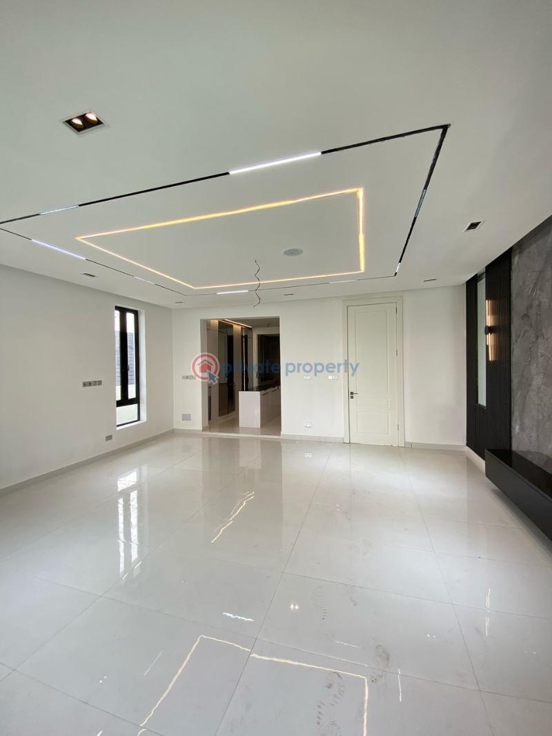 5 bedroom Terrace For Sale Osapa,lekki Lagos Osapa Lekki Lagos - 17