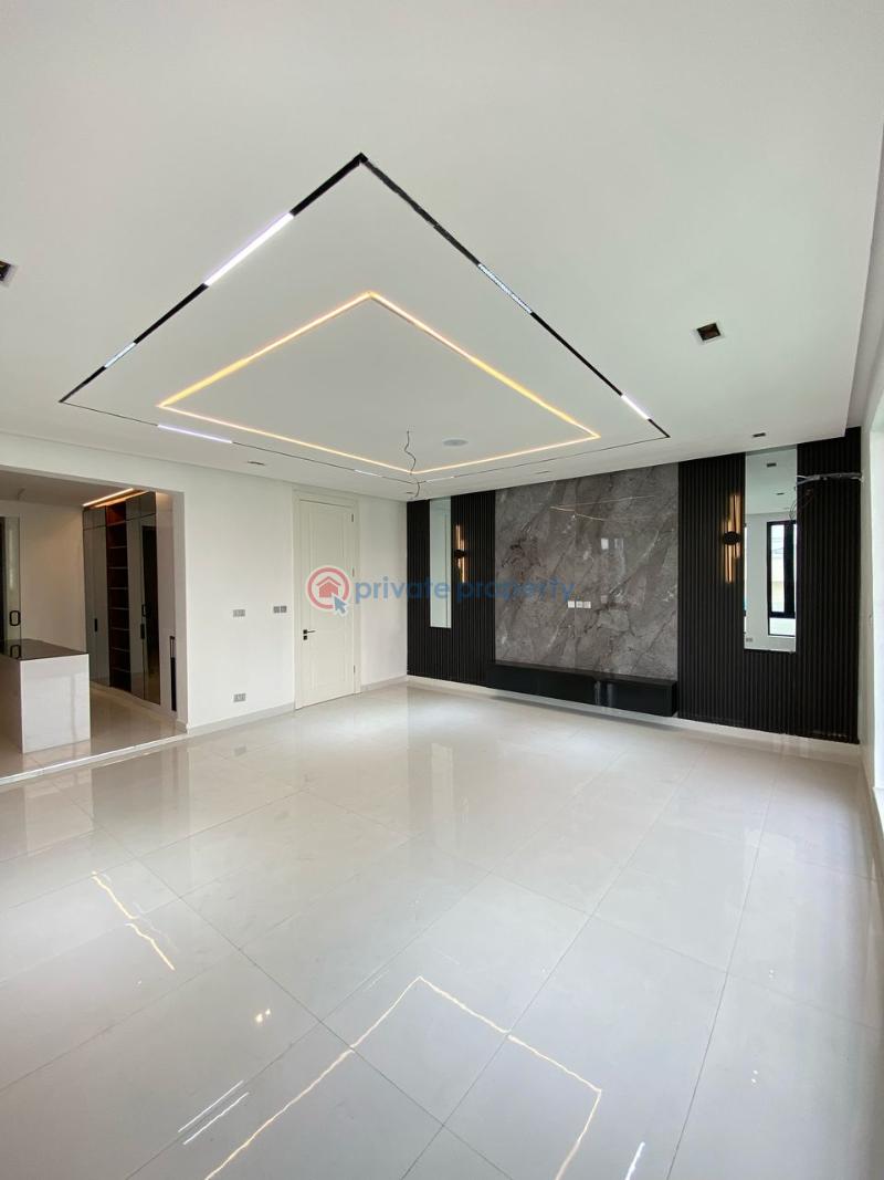 5 bedroom Terrace For Sale Osapa,lekki Lagos Osapa Lekki Lagos - 18