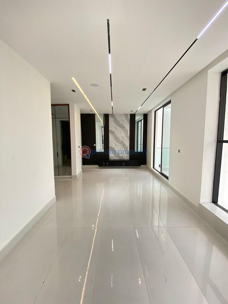 5 bedroom Terrace For Sale Osapa,lekki Lagos Osapa Lekki Lagos - 15
