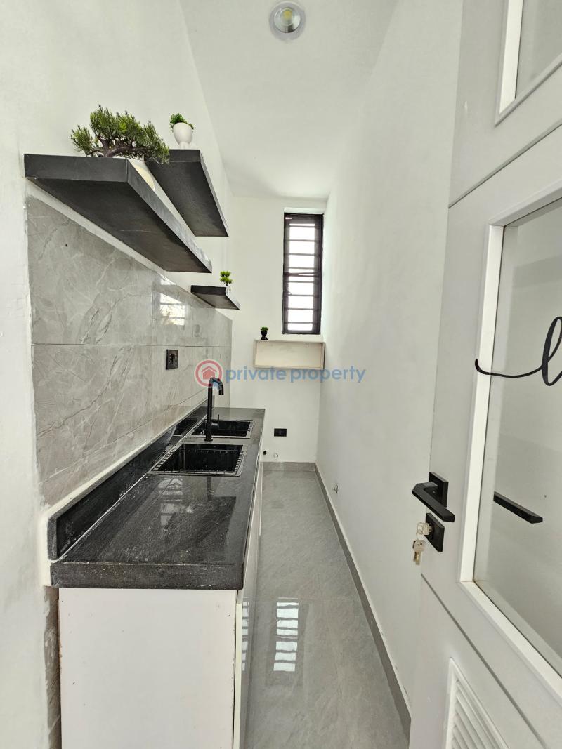 5 bedroom Detached Duplex For Sale Orchid, Lekki Lagos - 3