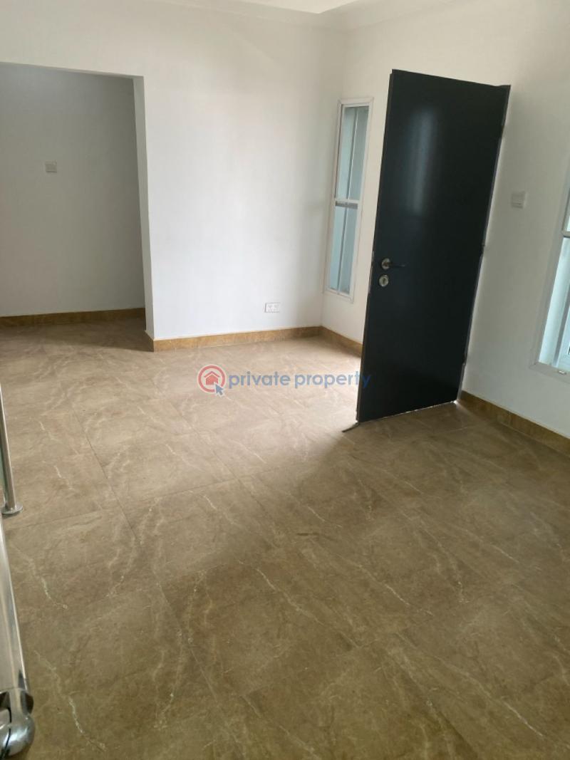 Contemporary 5bedroom  detached smart home with  bq - 7 5 bedroom Detached Duplex For Sale Osapa London Lekki Lagos - 7
