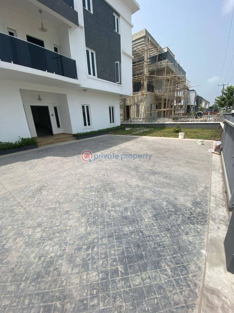 Contemporary 5bedroom  detached smart home with  bq - 13 5 bedroom Detached Duplex For Sale Osapa London Lekki Lagos - 13