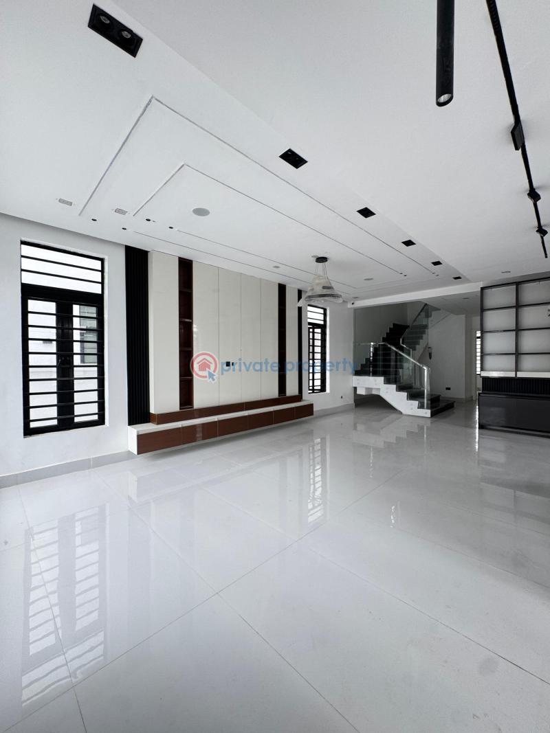 Contemporary 5bedroom duplex - 12 5 bedroom Detached Duplex For Sale Lekki Phase 1 Lagos - 12