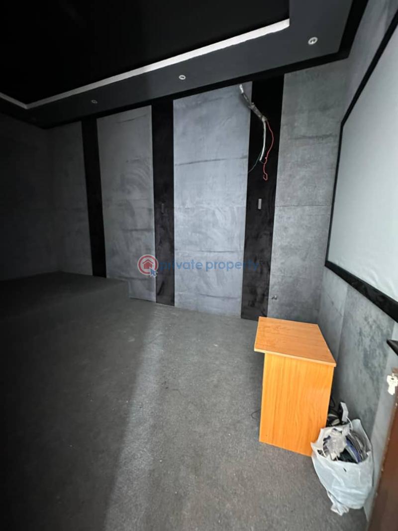 5 bedroom Detached Duplex For Sale Osapa London Lekki Lagos - 18