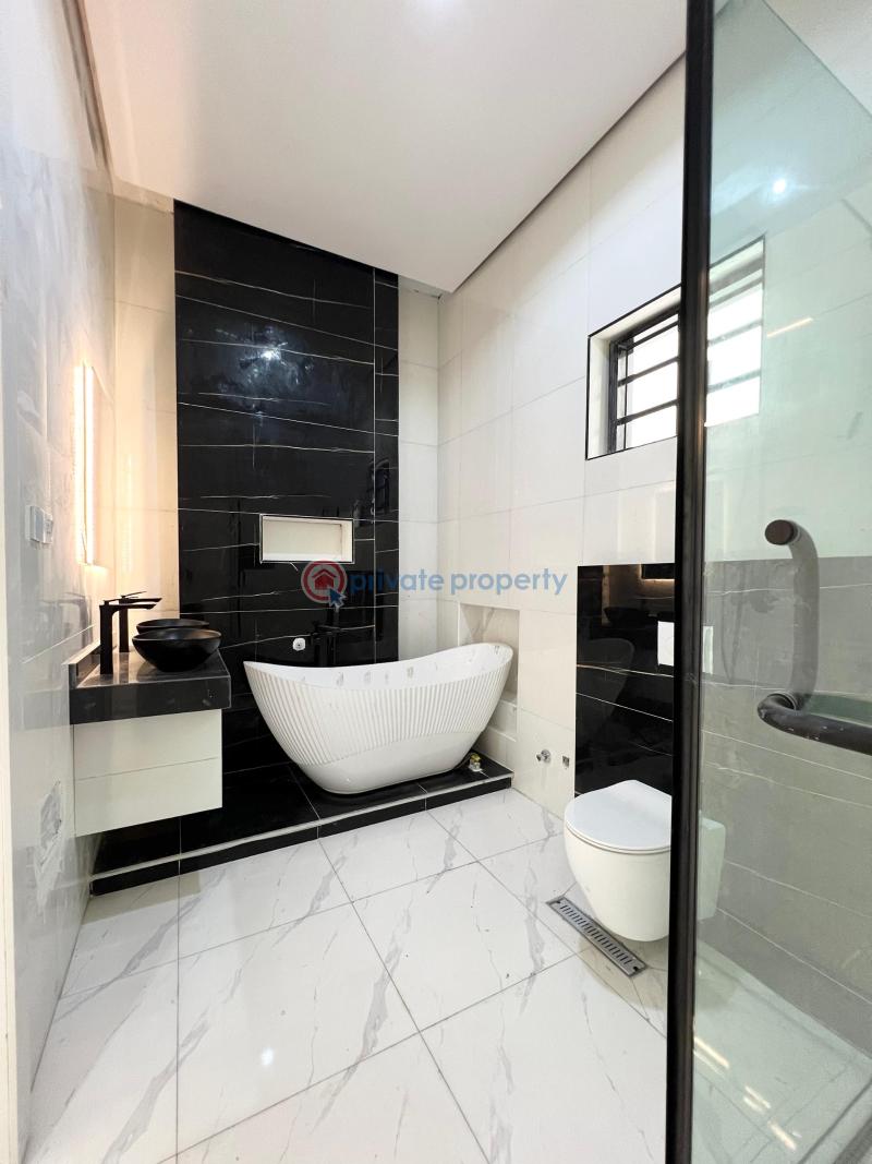 5 bedroom Detached Duplex For Sale Chevron Lekki Chevron Drive Lekki Lagos - 28