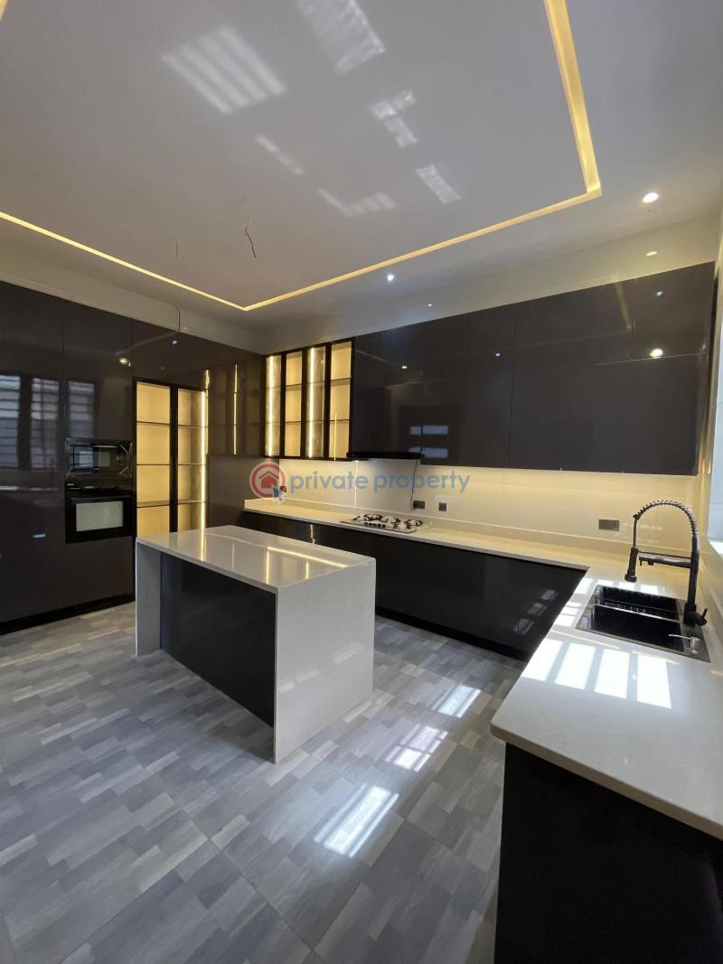 5 bedroom Detached Duplex For Sale Ikota Lekk Lagos Ikota Lekki Lagos - 3