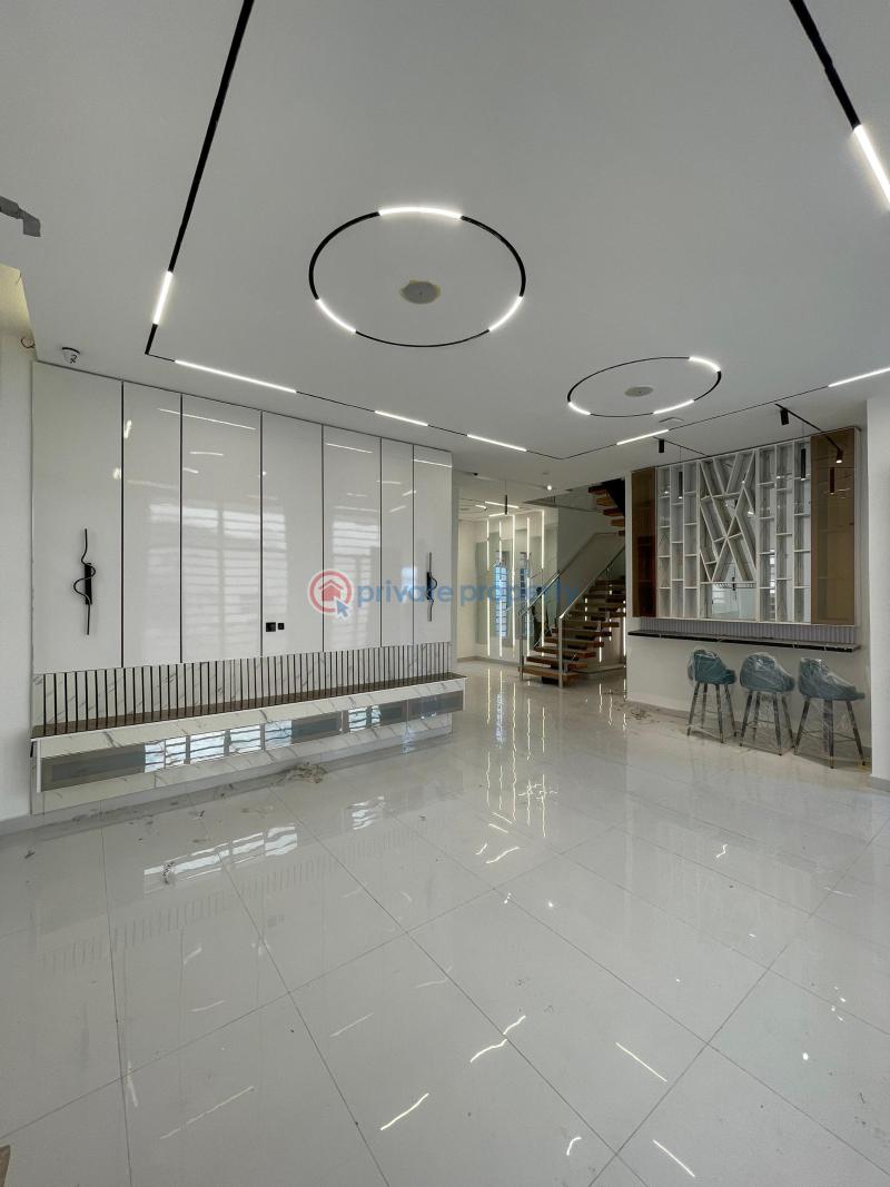 5 bedroom Detached Duplex For Sale Chevron Lekki Chevron Drive Lekki Lagos - 8