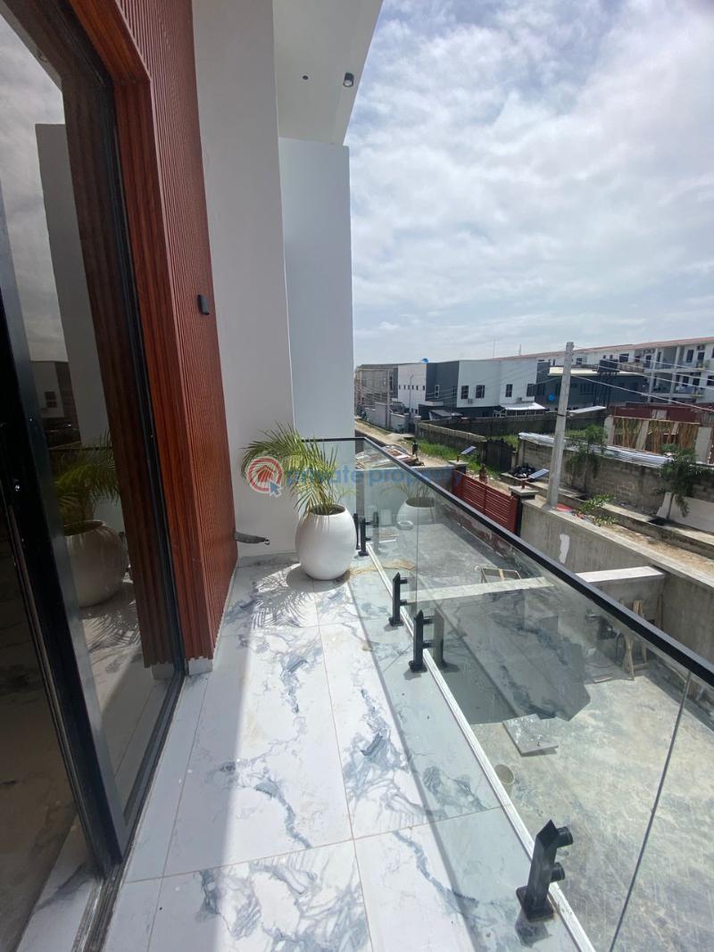 5 bedroom Semi detached Duplex For Sale Ologolo Lekki Lagos - 3