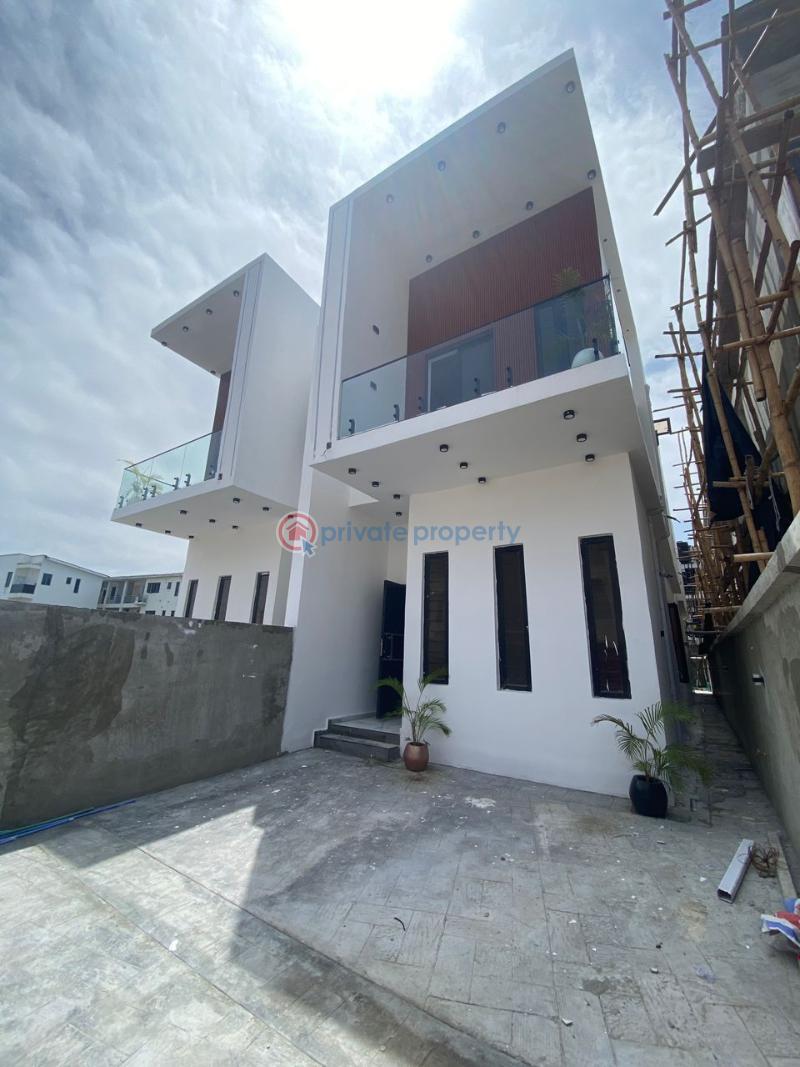 5 bedroom Semi detached Duplex For Sale Ologolo Lekki Lagos - 0
