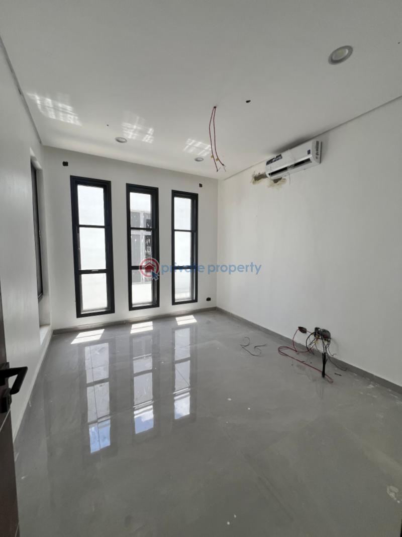 Contemporary 6 bedroom detached with 2 rooms  bq - 19 6 bedroom Detached Duplex For Sale Old Ikoyi Ikoyi Lagos - 19