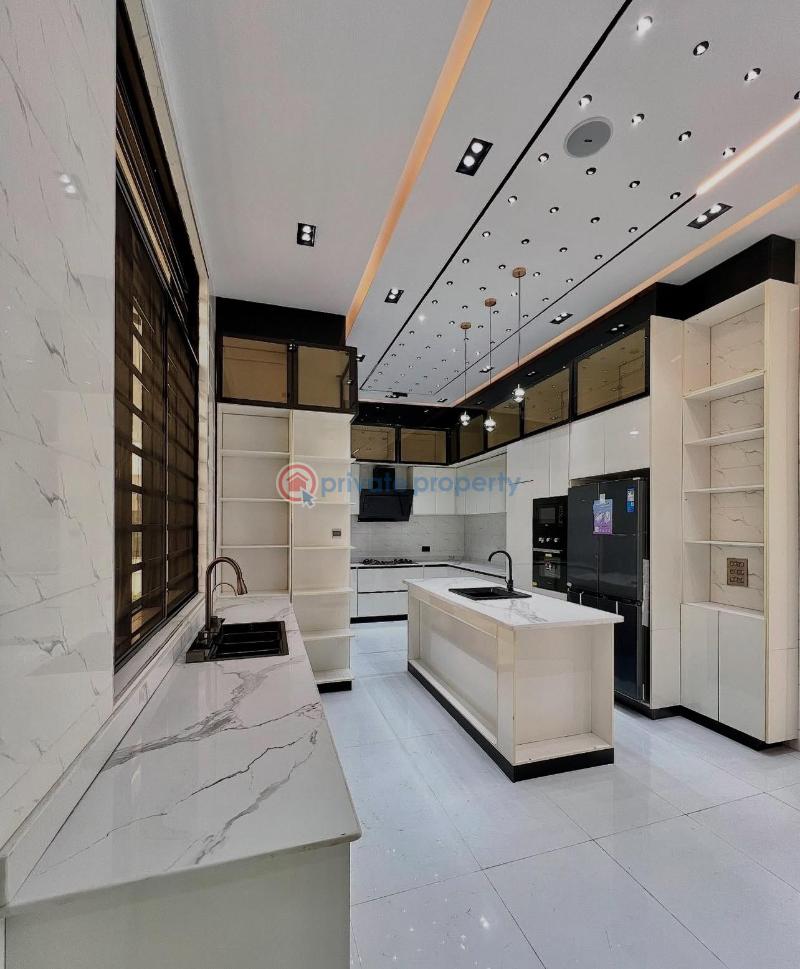 6 bedroom Detached Duplex For Sale Osapa London Osapa Lekki Lagos - 4