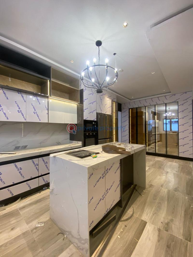 5 bedroom Detached Duplex For Sale Admiralty Way Lekki Phase 1 Lagos - 3