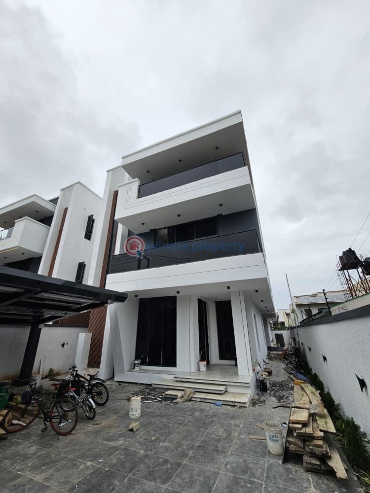 5 bedroom Detached Duplex For Sale Admiralty Way Lekki Phase 1 Lagos - 0