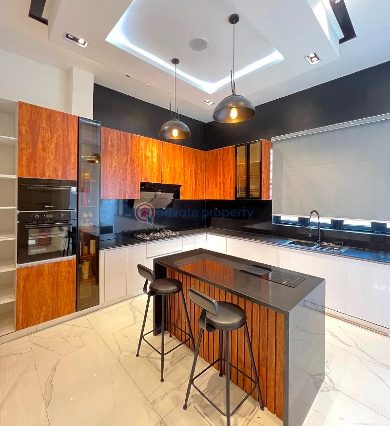 5 bedroom Detached Duplex For Sale Secure Estate At Ologolo Lekki Ologolo Lekki Lagos - 3