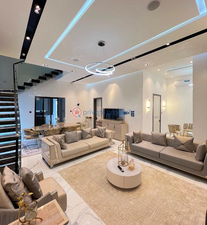 5 bedroom Detached Duplex For Sale Secure Estate At Ologolo Lekki Ologolo Lekki Lagos - 1