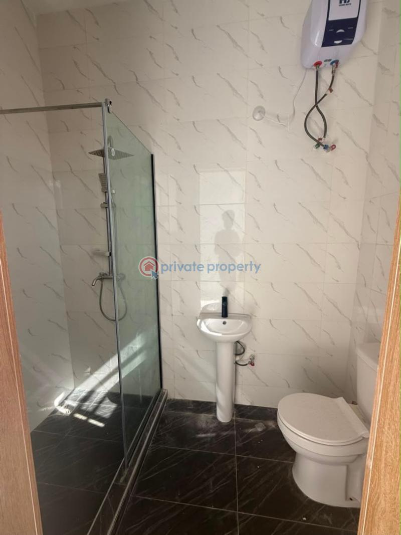 2 bedroom Block Of Flats For Rent New Road Lekki Lagos - 3