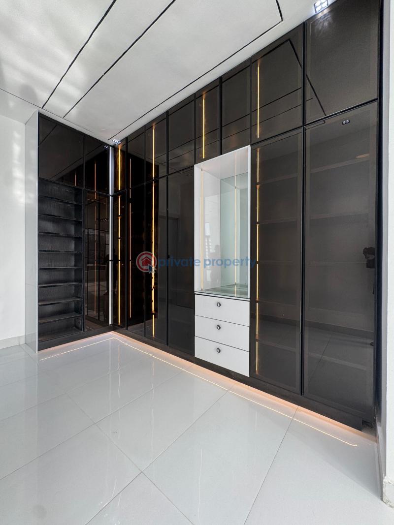 5 bedroom Detached Duplex For Sale Chevron Drive Lekki Lagos - 7