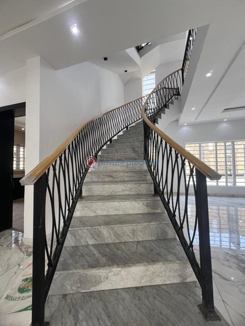 5 bedroom Detached Duplex For Sale Chevron Lekki Lekki Lagos - 2
