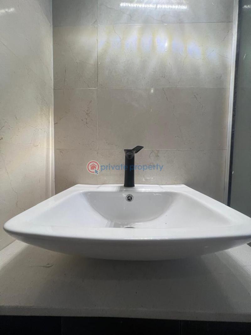 5 bedroom Detached Duplex For Sale Chevron Lekki Lekki Lagos - 6