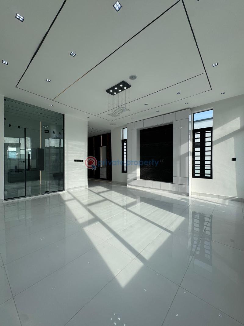 5 bedroom Detached Duplex For Sale Chevron Drive Lekki Lagos - 3