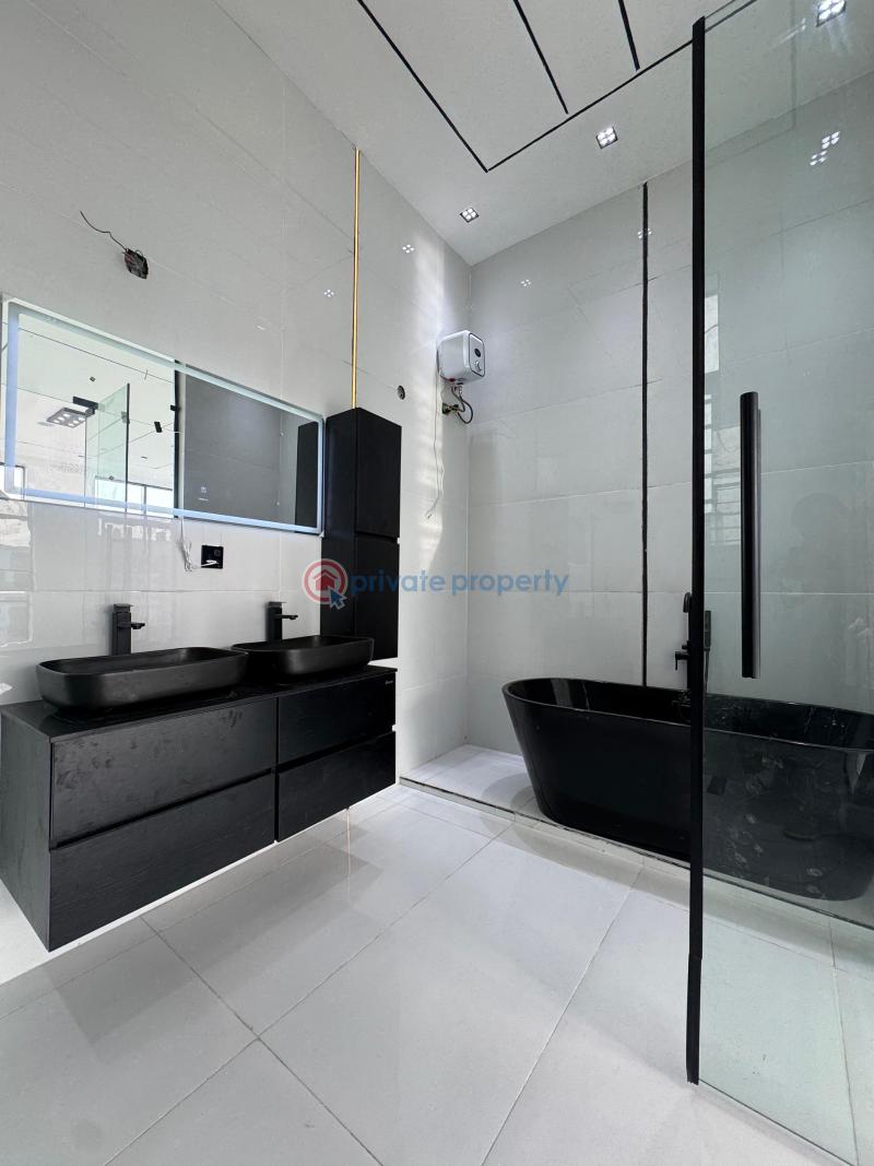 5 bedroom Detached Duplex For Sale Chevron Drive Lekki Lagos - 6