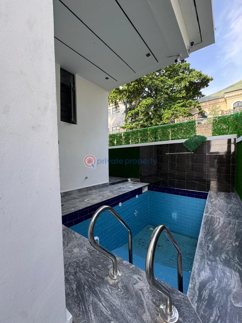5 bedroom Detached Duplex For Sale Chevron Drive Lekki Lagos - 10