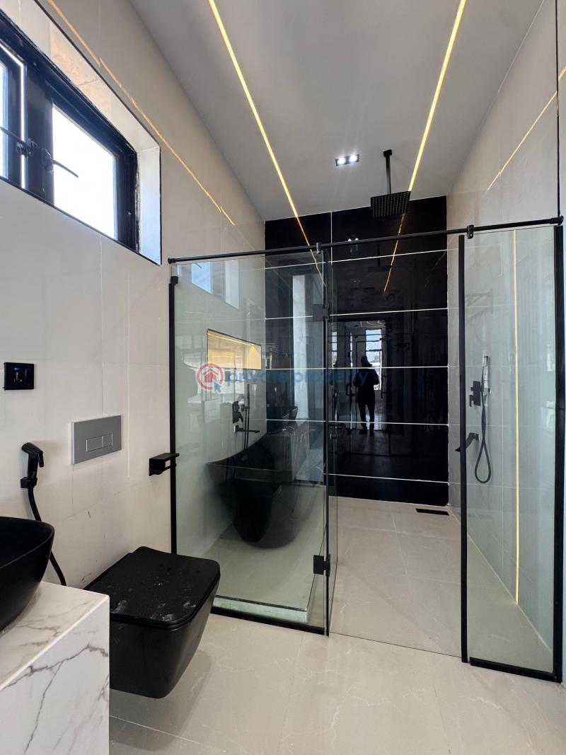 4 bedroom Detached Duplex For Sale Orchid Road Lekki Lagos - 10